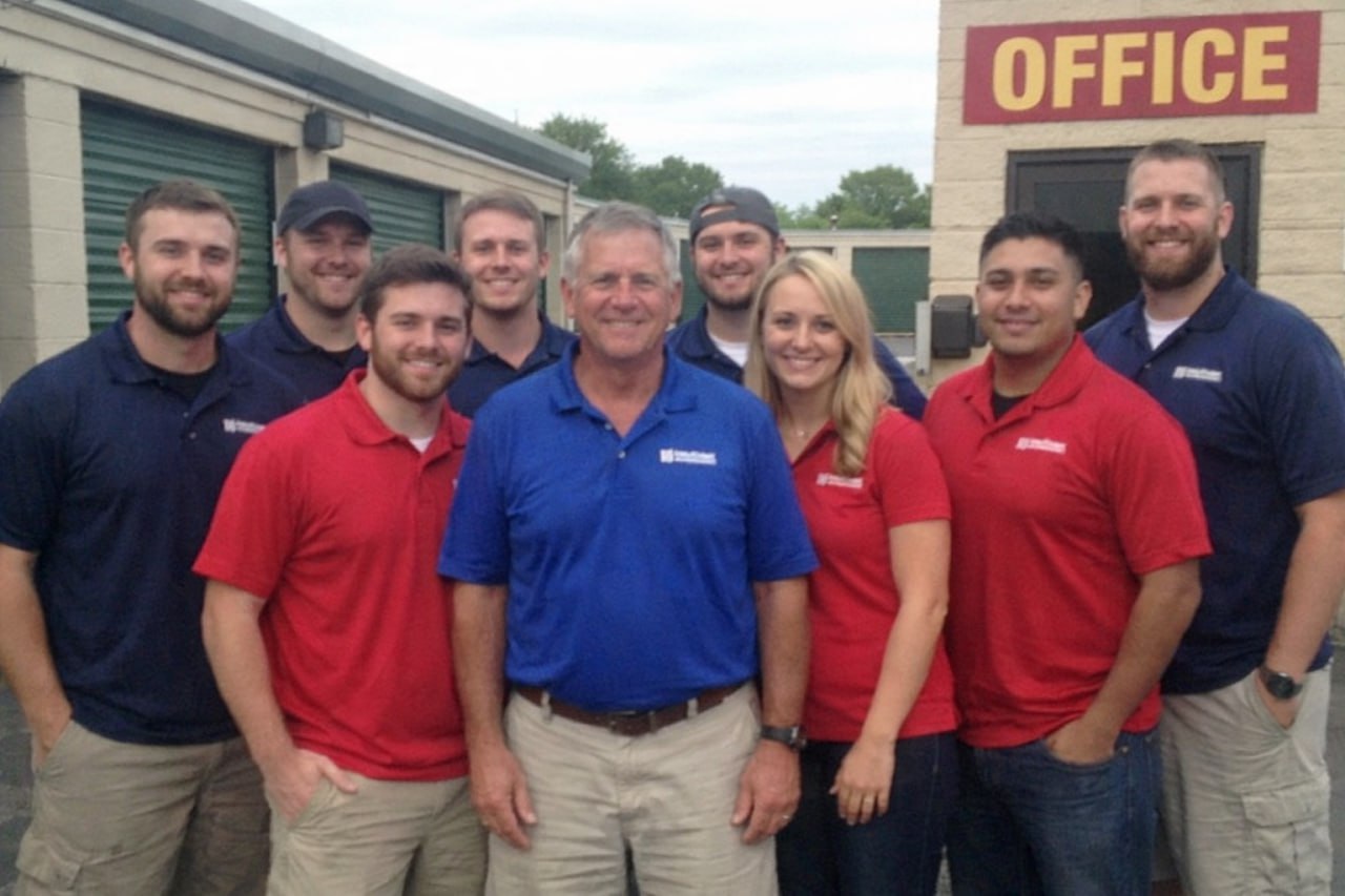 Water damage restoration professionals in Bolingbrook, IL